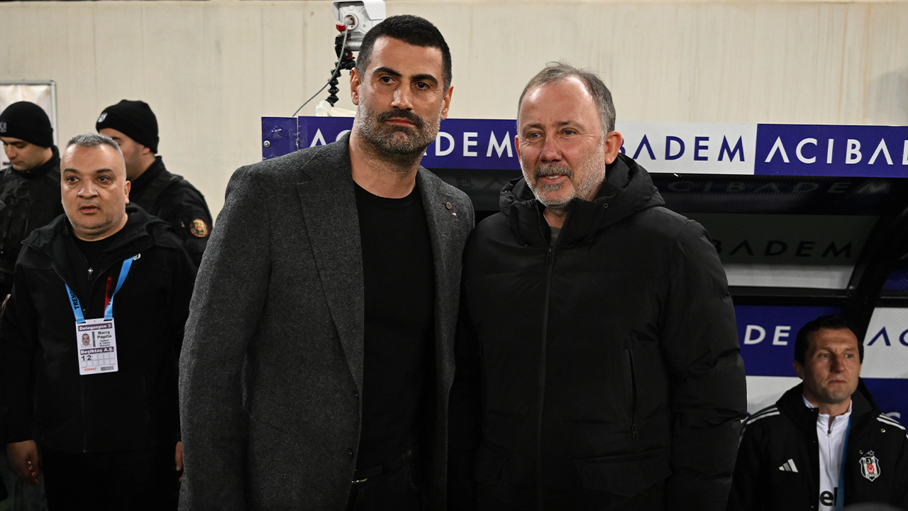 Volkan Demirel'den kırmızı kart isyanı