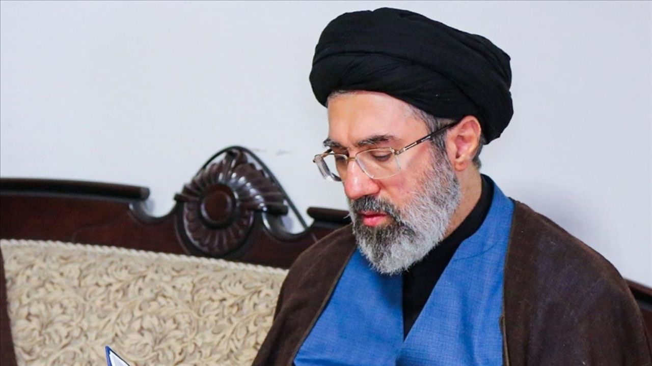Mücteba Hamaney hakkında bomba iddia! Ameliyat için Rusya'ya götürüldü...
