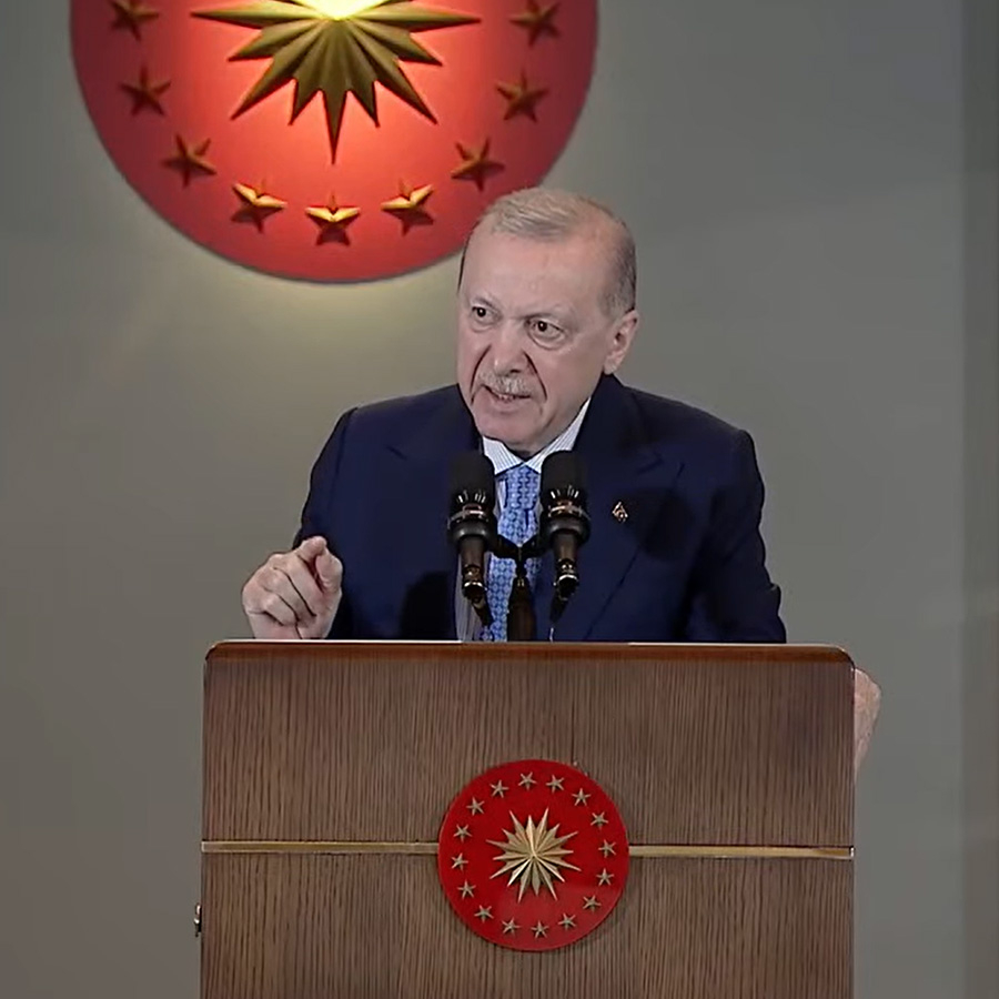 Gazeteci ve yazarlarla iftar programı... Cumhurbaşkanı Recep Tayyip Erdoğan'dan özgür, renkli, çoğulcu basın vurgusu: "Kalemini anti demokratik güç odaklarına kiralayan silahşörler geride kaldı"