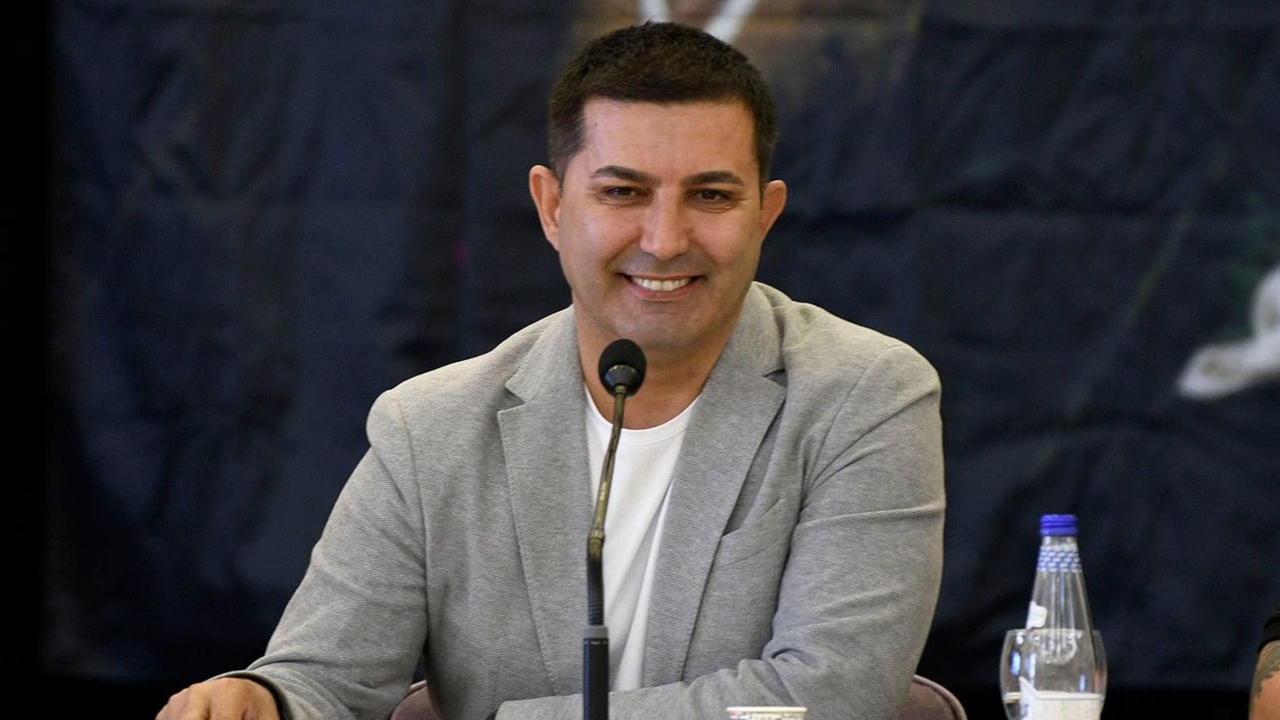 Rüşvet suçundan tutuklanmıştı! Kuşadası Belediye Başkanı Ömer Günel görevden uzaklaştırıldı