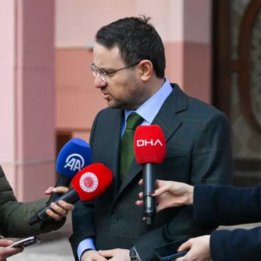 Bakan Gürlek mal varlığını tek tek açıkladı! "Üzerime 4 adet taşınmaz var! Özel'in belgeleri düzmece..."