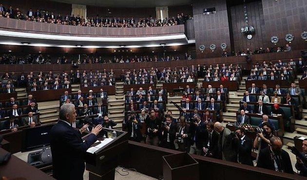 AK Parti grup yönetiminde değişiklik yok!