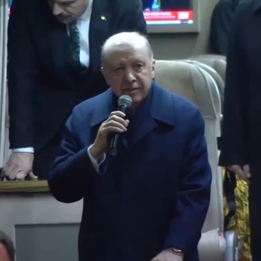 Rize'de coşkulu karşılama: Cumhurbaşkanı Recep Tayyip Erdoğan'a baba ocağında yoğun ilgi