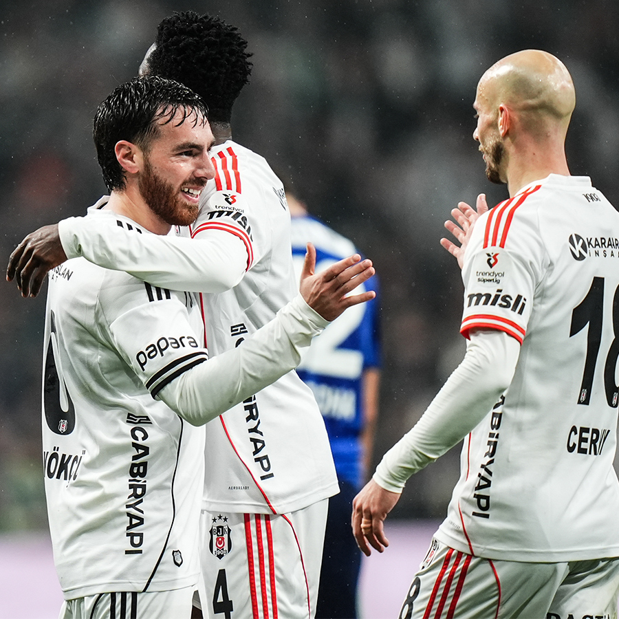 Beşiktaş sahasında Kasımpaşa'yı yendi