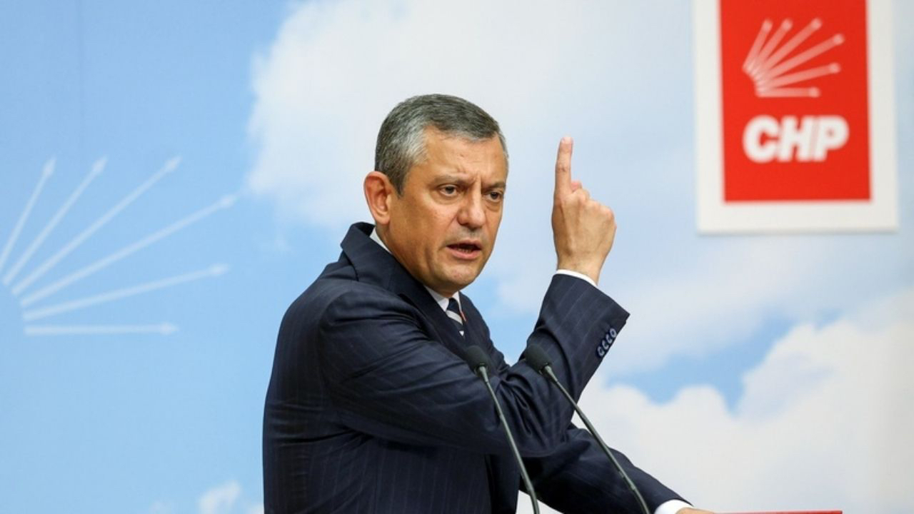 Özgür Özel'in 800 binlik yıkım kararlı evi, bir gecede 13 milyon oldu! Rıza Akpolat detayı...