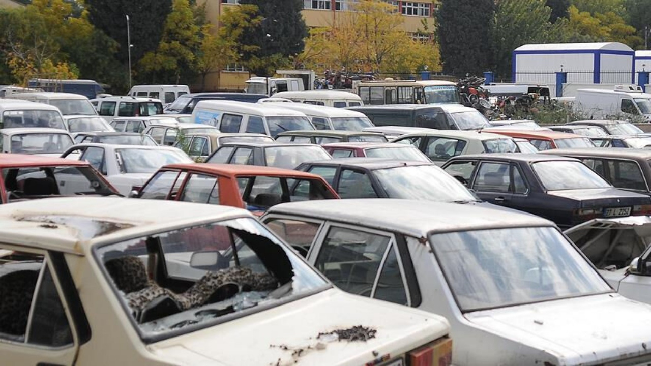 Hurda araç teşviki ve borç yapılandırması için esnaftan acil çağrı: 8 milyon araç trafikte, piyasa kilitlendi