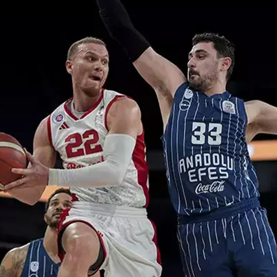 Anadolu Efes'ten bir mağlubiyet daha! Bahçeşehir Koleji'ne de boyun eğdi