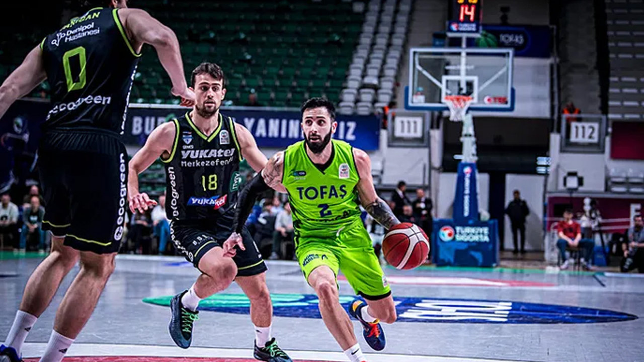 Basketbolda bir sürpriz sonuç da Bursa'da! TOFAŞ evinde Yukatel Merkezefendi Belediyesi’ne mağlup