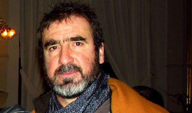 Eric Cantona'dan Neymar'a uçan tekme!