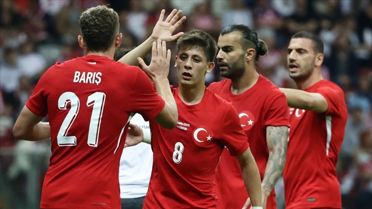 A Milli Takım'a Merih Demiral ve Aral Şimşir'den kötü haber