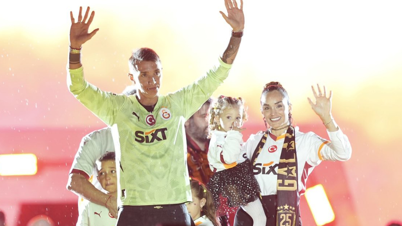 Muslera'nın gelecek planı: Türkiye'ye döneceğim