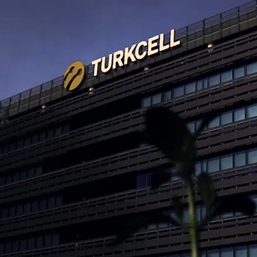 5G ve yeni nesil iletişim yatırımları kapsıyor: Turkcell'den için 1 milyar dolarlık kredi anlaşması