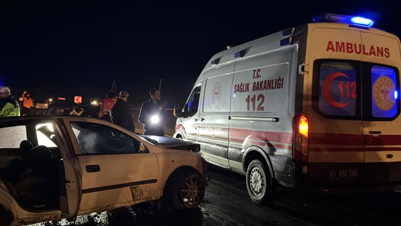 Şanlıurfa’da trafik kazası: 2’si ağır 5 yaralı