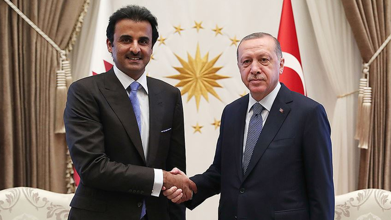 Diplomasi trafiği tam gaz! Cumhurbaşkanı Recep Tayyip Erdoğan Katar Emiri Şeyh Temim bin Hamed Al Sani ile görüştü
