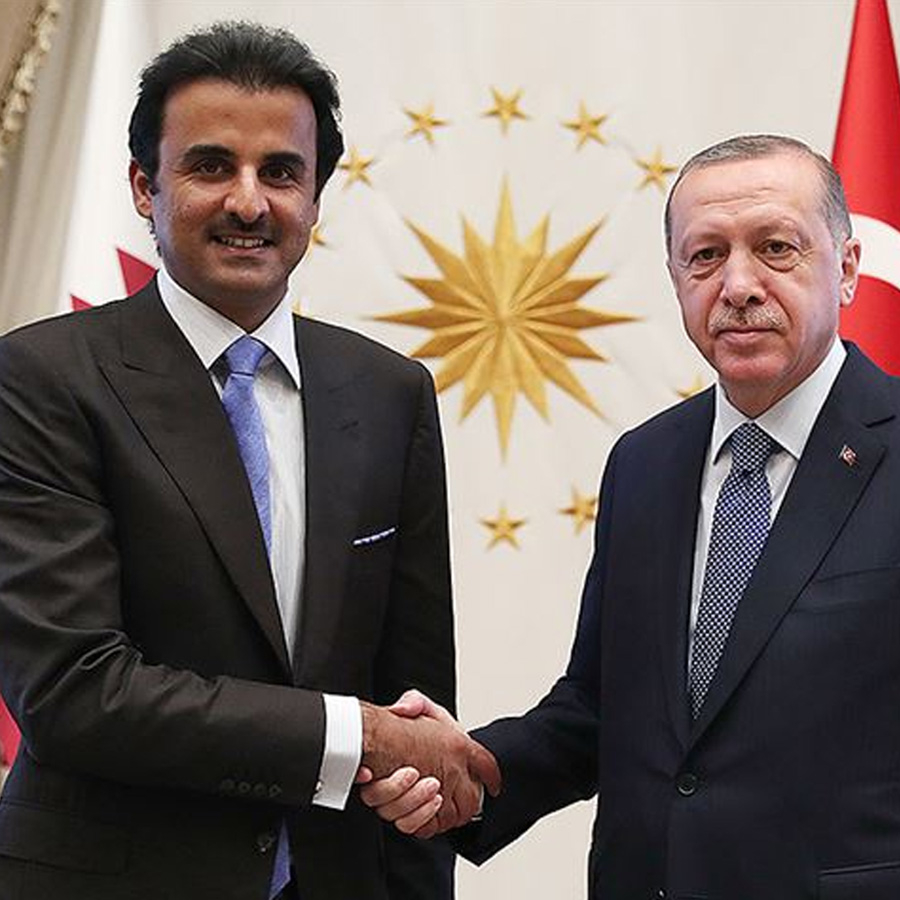 Diplomasi trafiği tam gaz! Cumhurbaşkanı Recep Tayyip Erdoğan Katar Emiri Şeyh Temim bin Hamed Al Sani ile görüştü