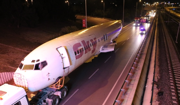 Antalya'daki o okulun artık uçağı var...