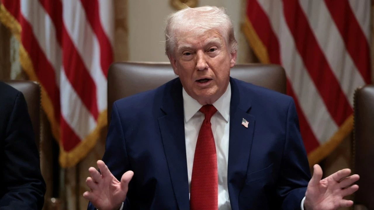 Trump’tan İran’a Hürmüz Boğazı uyarısı: "Bizim yaptığımız anlaşma bu değil!"