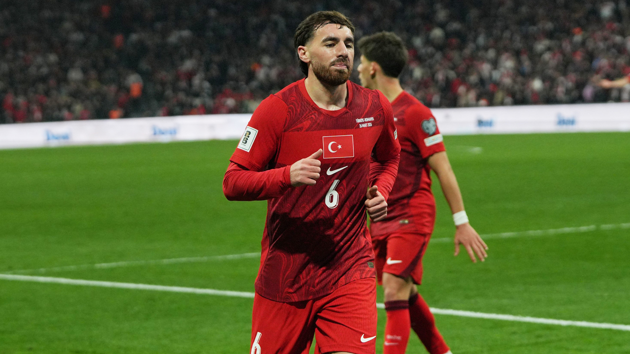 Orkun Kökçü'den maç sonrası şok sözler: "Onurumuzu ve gururumuzu kurtardık! Konuşulacak çok şey var ama şimdilik susuyorum"