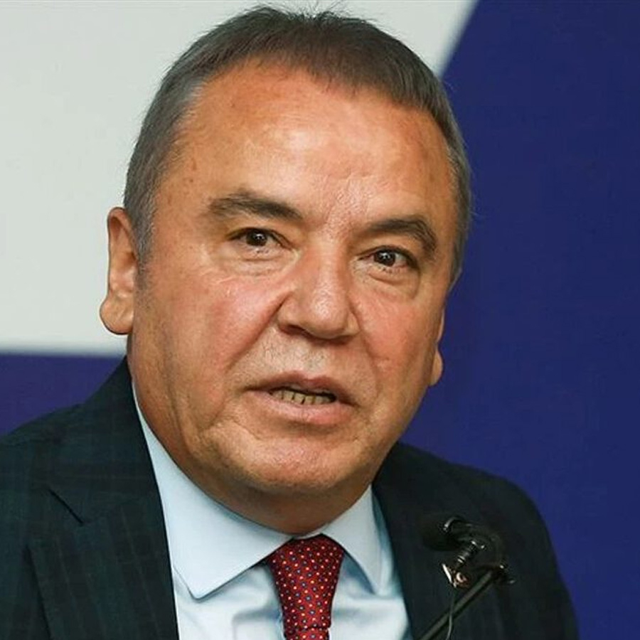 Benzinlikteki sır perdesi aralanıyor! Muhittin Böcek adaylık için rüşveti elden teslim etmiş