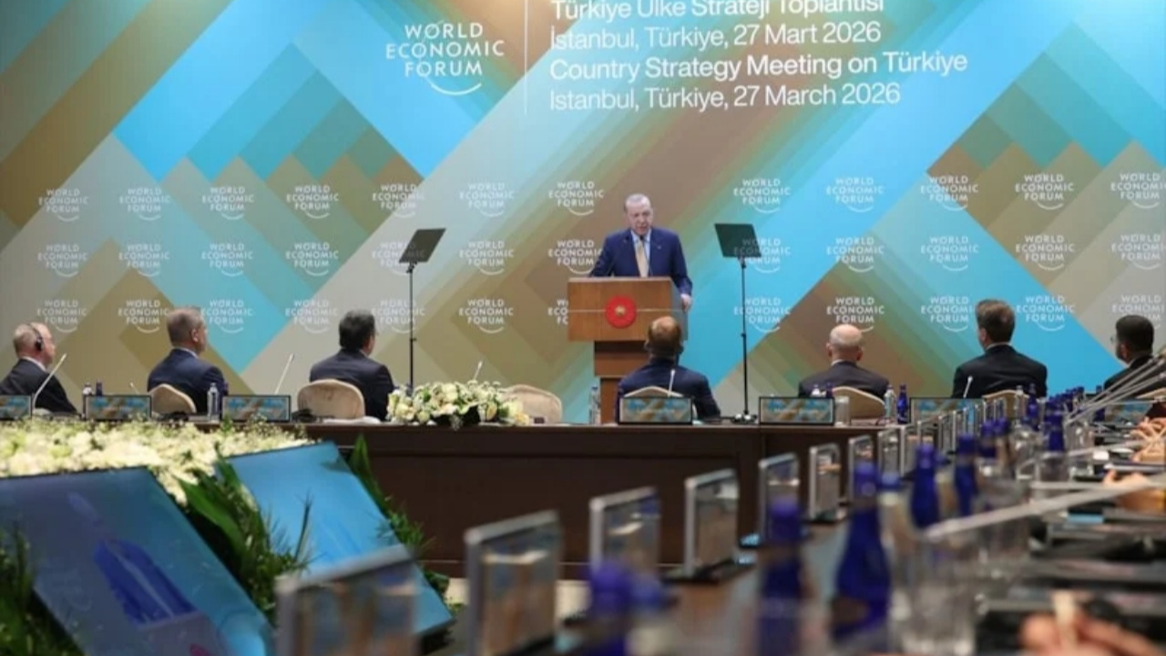 Dünya Ekonomik Forumu’ndan Türkiye’ye övgü: “Yatırım çekmek için elverişli bir konumda”