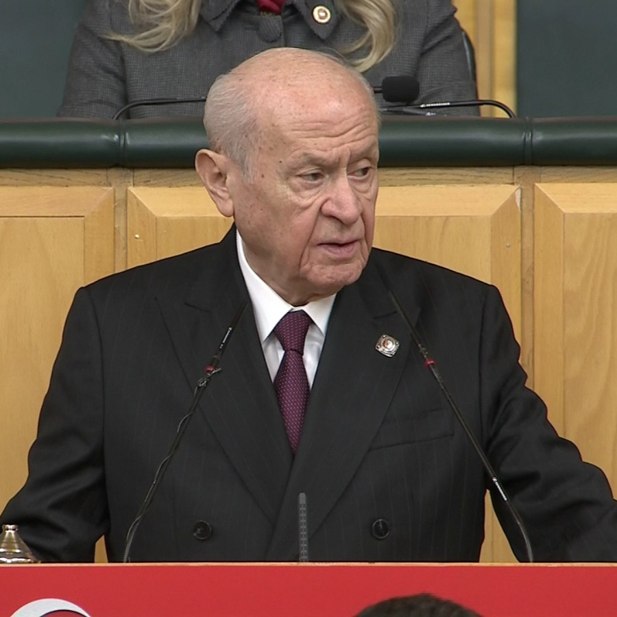 Bahçeli'den "Yedi düveli denize dökeriz" mesajı! ""Güney kesimi silaha boğulurken Kuzey Kıbrıs'ı yalnız bırakmayız"