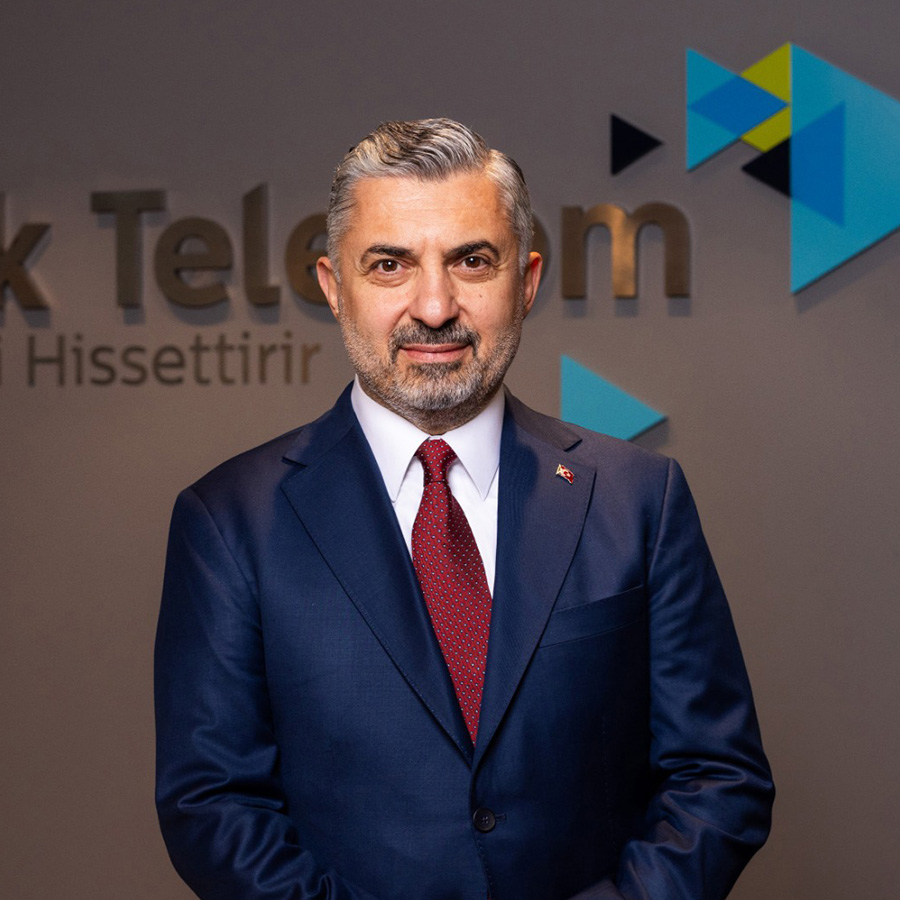 5G ile İletişimde Güçlü Türkiye töreni... Türk Telekom CEO'su Ebubekir Şahin: "5G'nin sunduğu imkanlarla, hayatın her alanında dönüşüme öncülük etmeye devam edeceğiz"