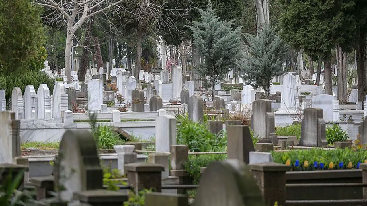 Mezarlıkta silahlı çatışma: Hayatını kaybedenler var