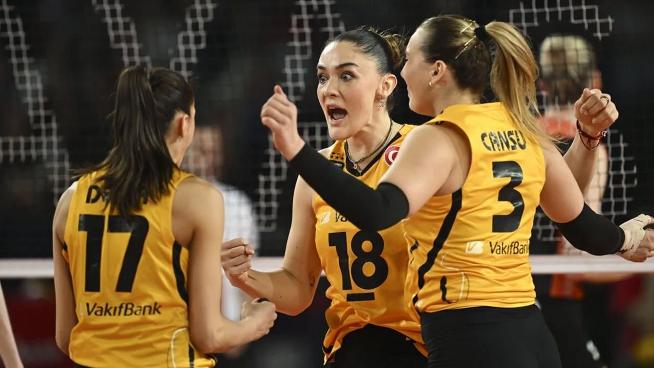 VakıfBank finalde Fenerbahçe Medicana'nın rakibi oldu