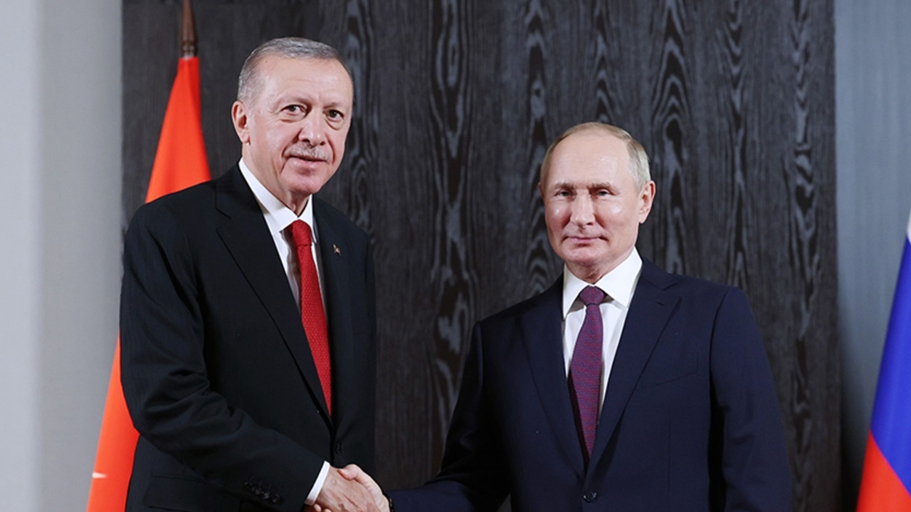 İtidal için mekik diplomasisi sürüyor: Cumhurbaşkanı Erdoğan, Rusya Devlet Başkanı Putin ile görüştü