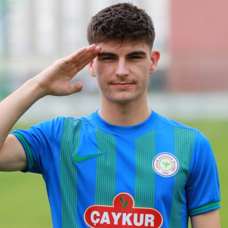 İsrailli futbolcuların elini sıkmamıştı: Çaykur Rizesporlu Buljubasic'ten alkışlanacak açıklama: Dünyayı onursuzluğa sürükleyenlerin karşısında eğilmem