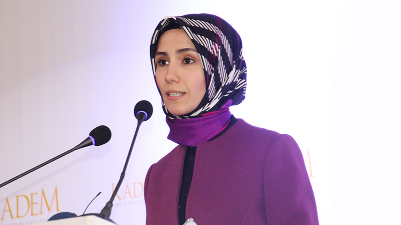KADEM Vakfı Mütevelli Heyet Başkanı Sümeyye Erdoğan Bayraktar: Kadınların potansiyelini görmezden gelmek Yaratıcı'ya hürmetsizliktir