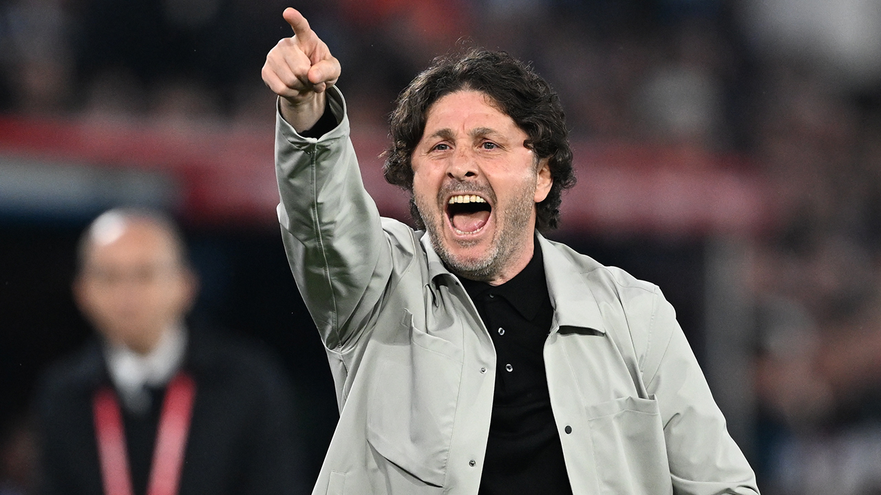 Fatih Tekke Trabzonspor'u yeni sezona Pep Guardiola modeliyle hazırlıyor