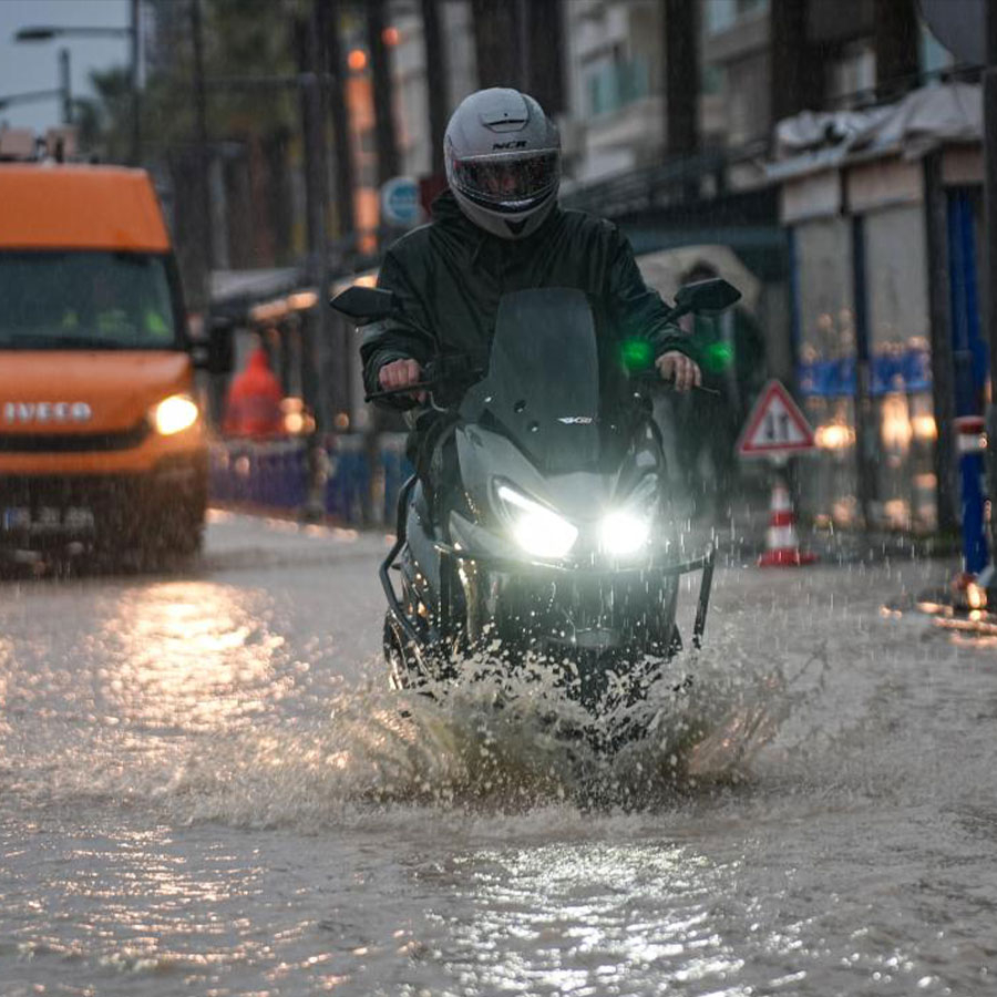 Sağanak alarmı! Meteorolojiden uyarı geldi: 56 ilde etkili olacak
