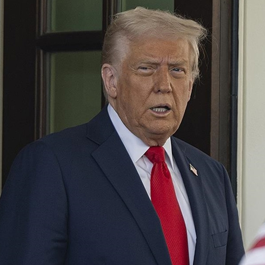 ABD Başkanı Trump'tan saldırıyı durdurma kararı: "Hürmüz'ün açılması koşuluyla saldırıyı durdurdum"
