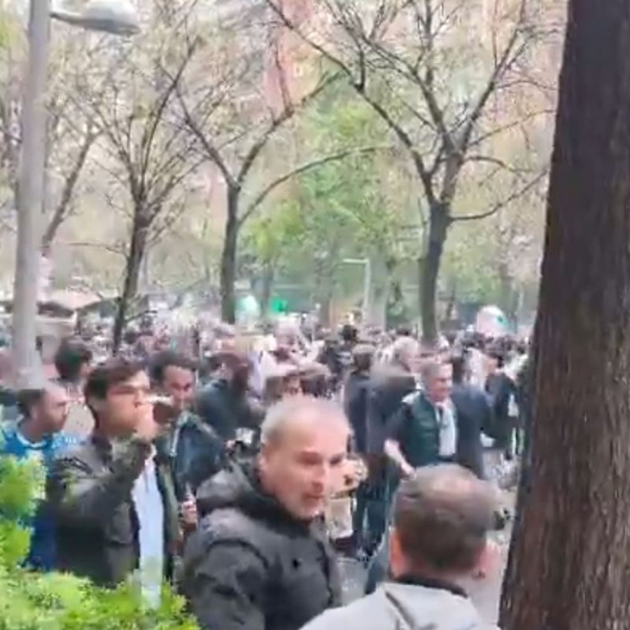 Avrupa'nın göbeğinde nefret korosu! Dev maç öncesi yine "Zıplamayan Müslümandır" tezahüratı