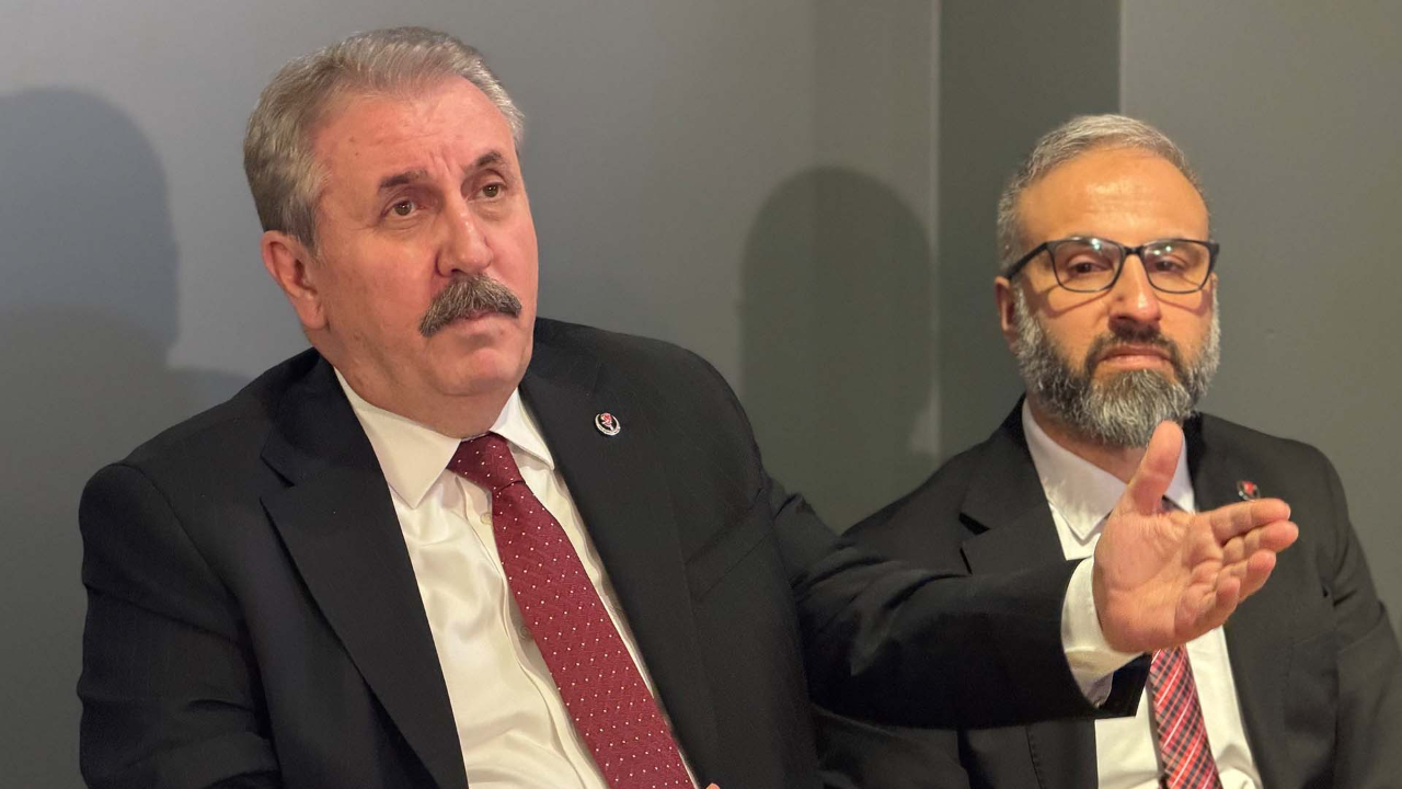 Büyük Birlik Partisi (BBP) Genel Başkanı Mustafa Destici'den Erdoğan sözleri: "Bu süreçte bir kez daha aday olması gerekiyor"
