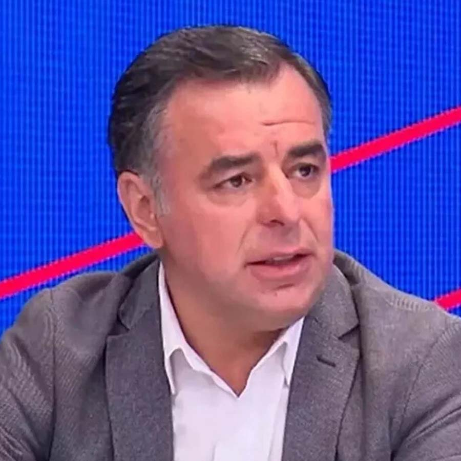 CHP'li Barış Yarkadaş'tan denge politikası vurgusu: "Türkiye’nin başının belaya sokulmamasından çok memnunum"