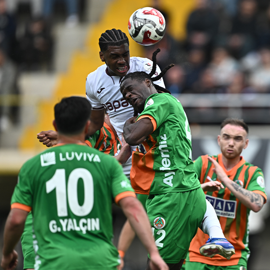 Trabzonspor deplasmanda Alanyaspor ile berabere kaldı