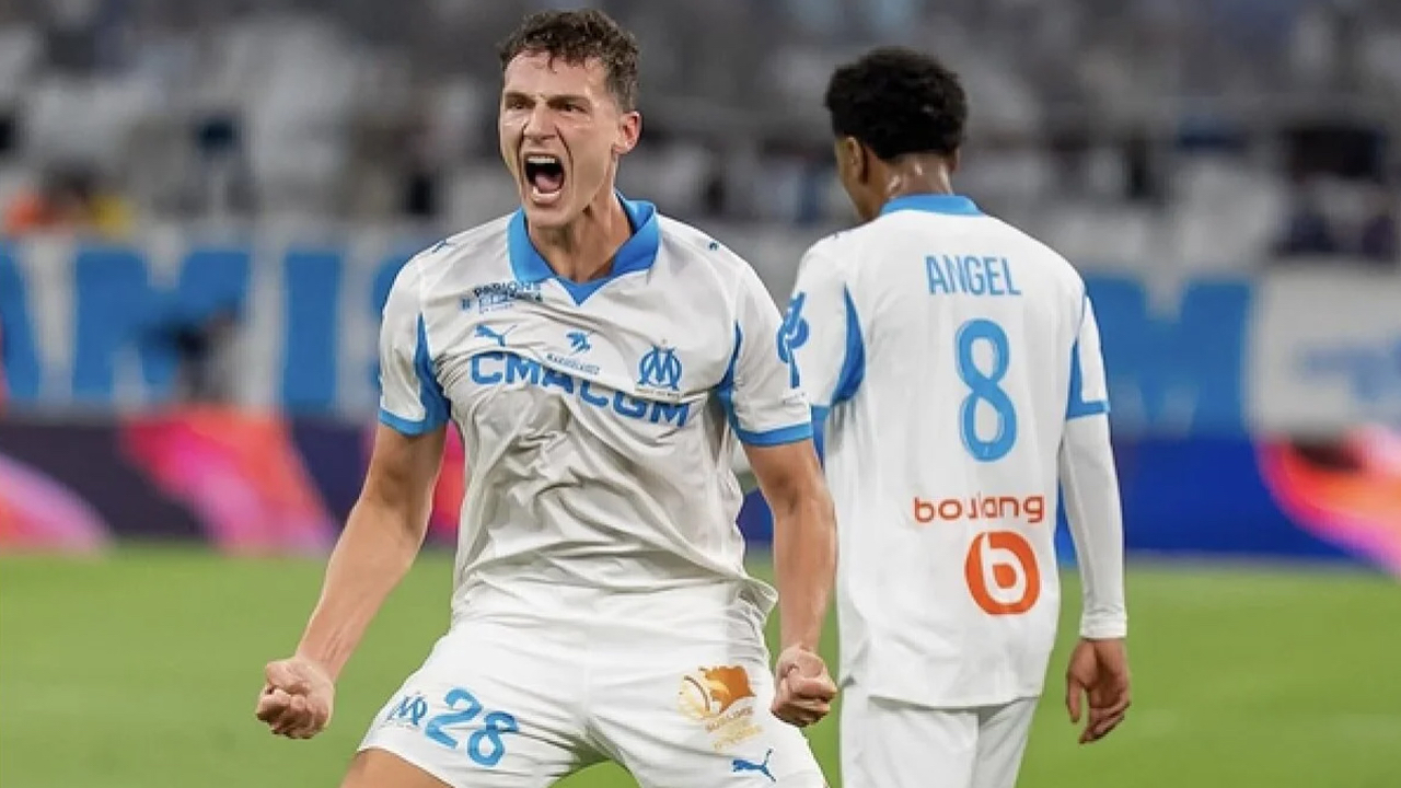 Galatasaray ile Fenerbahçe arasında yeni transfer savaşı