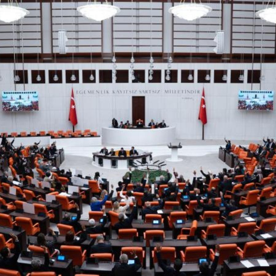 Meclis'in bu haftaki gündemi yoğun! Doğum izni, çocuklara sosyal medya kısıtlaması...