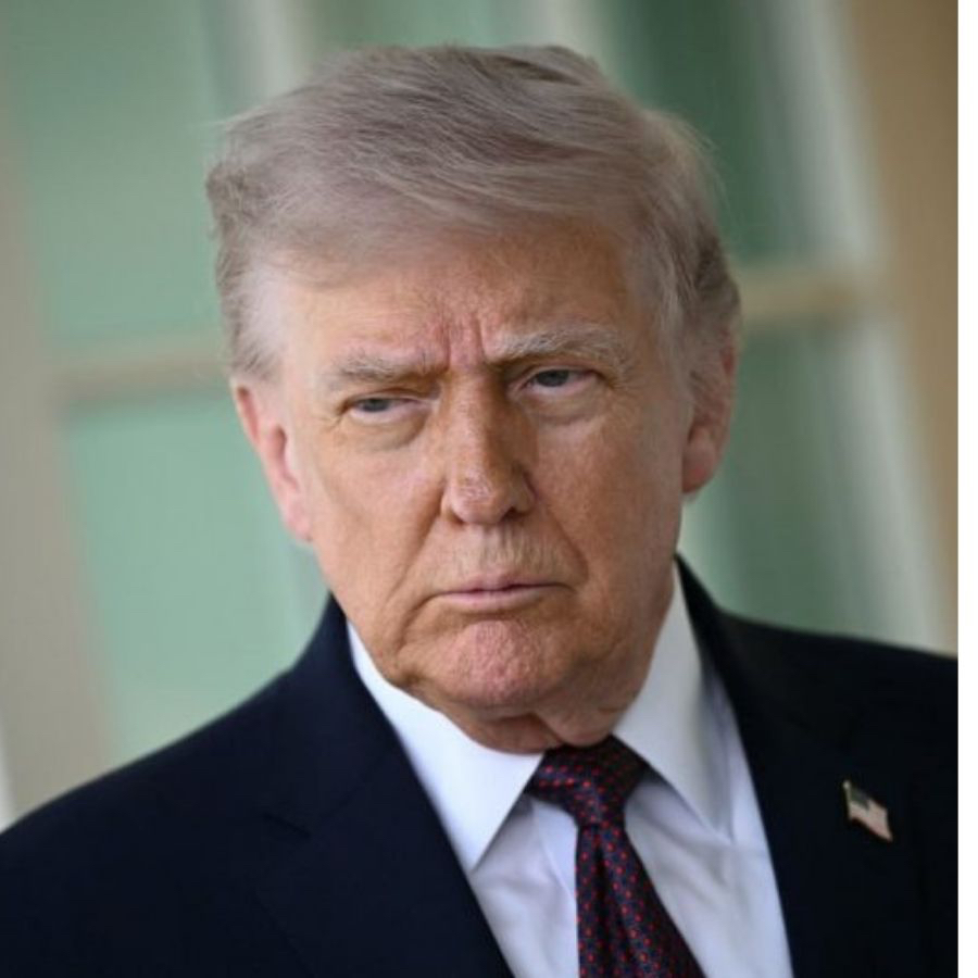 Trump'tan Papa'ya yeni eleştiri: "Birileri ona söyleyebilir mi?"