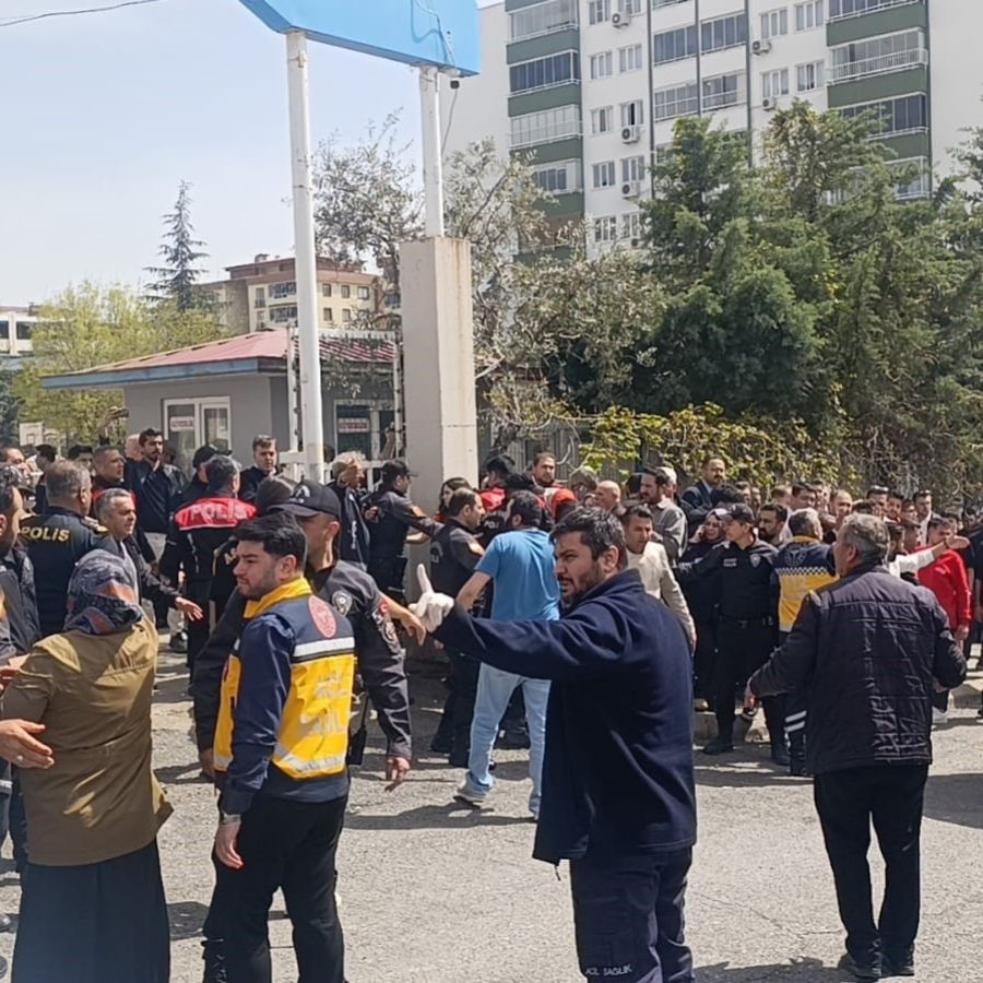 Aynı vahşet bu kez Kahramanmaraş'ta! Ayser Çalık Ortaokulu’nda silahlı saldırı