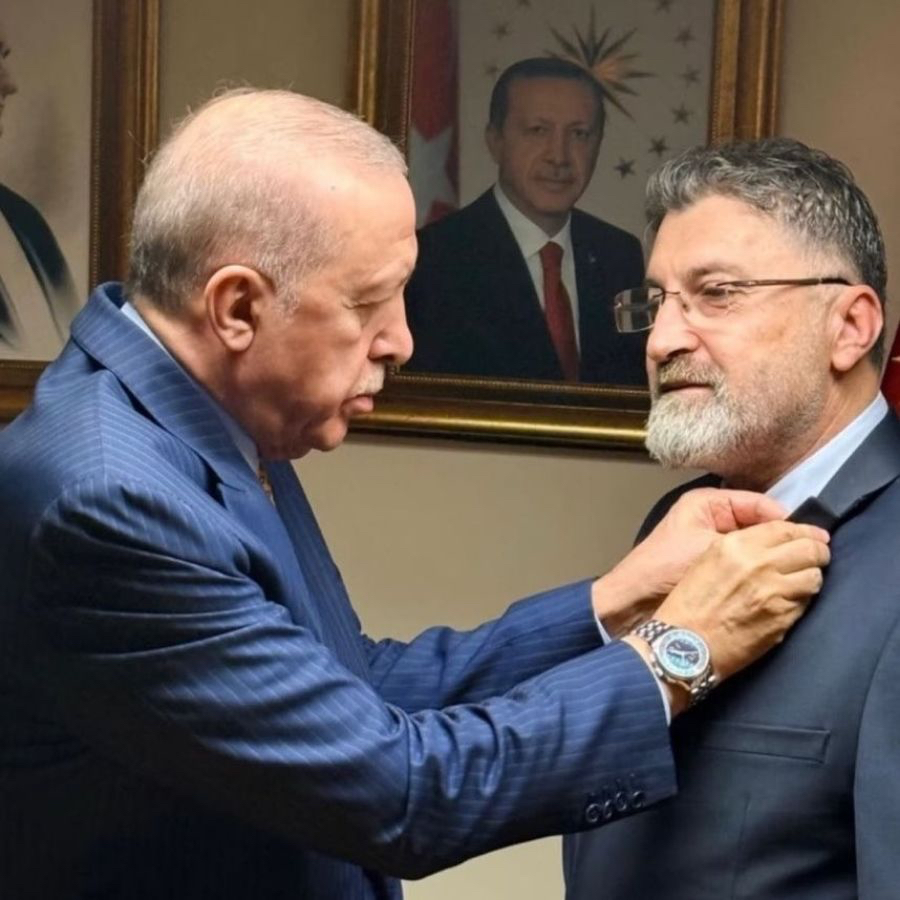 Serik Belediye Başkanı Kadir Kumbul AK Parti'ye katıldı