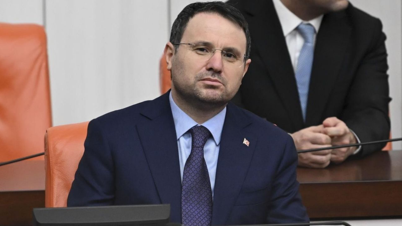 Akın Gürlek'ten açıklama: 54 okulu hedef gösteren 67 şüpheli gözaltında