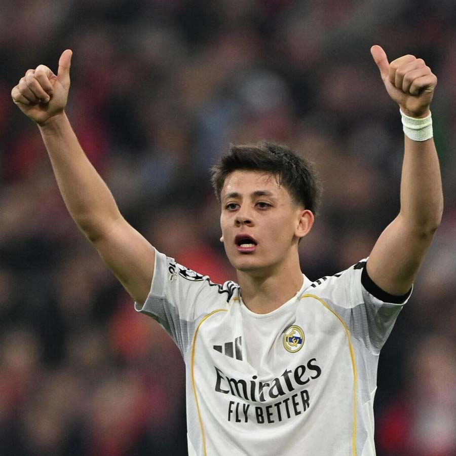 Göğsümüzü kabarttın Arda Güler! Real Madrid forması giyen milli yıldızımız Şampiyonlar Ligi'nde haftanın 11'ine seçildi