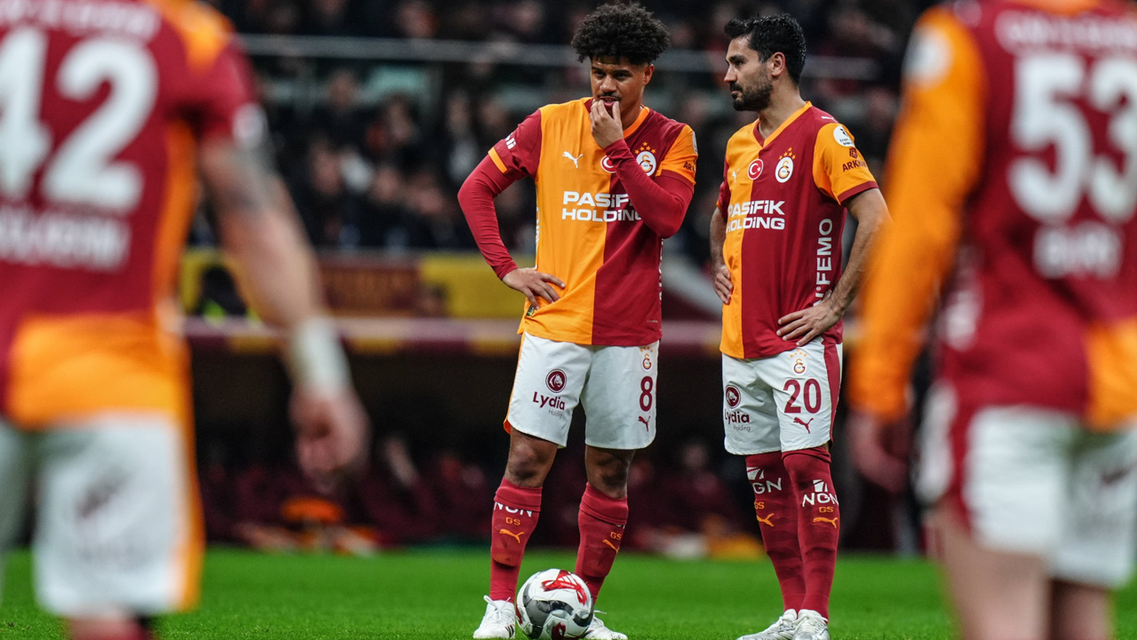 Galatasaray'da şaşkınlık yaratan istatistik! 18 maçın 3'ünü kazanabildi