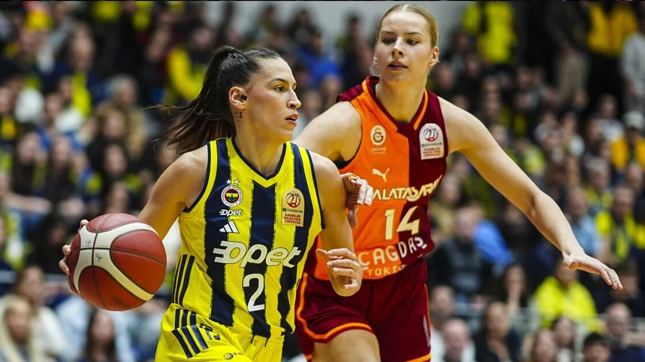Tüm gözler Avrupa'daki dev finale çevrildi: Galatasaray - Fenerbahçe