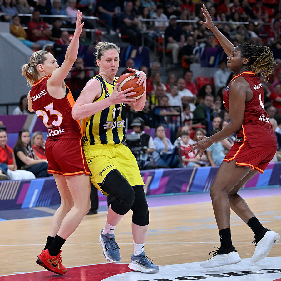 Galatasaray'ı yenen Fenerbahçe Euroleague'de şampiyon oldu