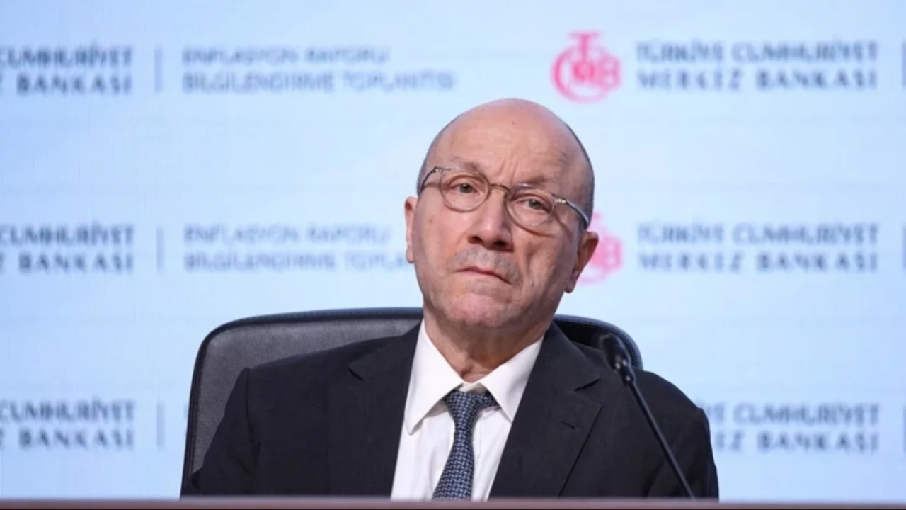 Merkez Bankası Başkan Yardımcısı Cevdet Akçay yaş haddi nedeniyle görevinden ayrıldı