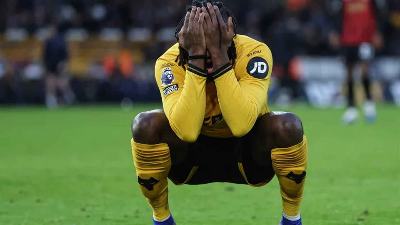 Wolverhampton küme düştü